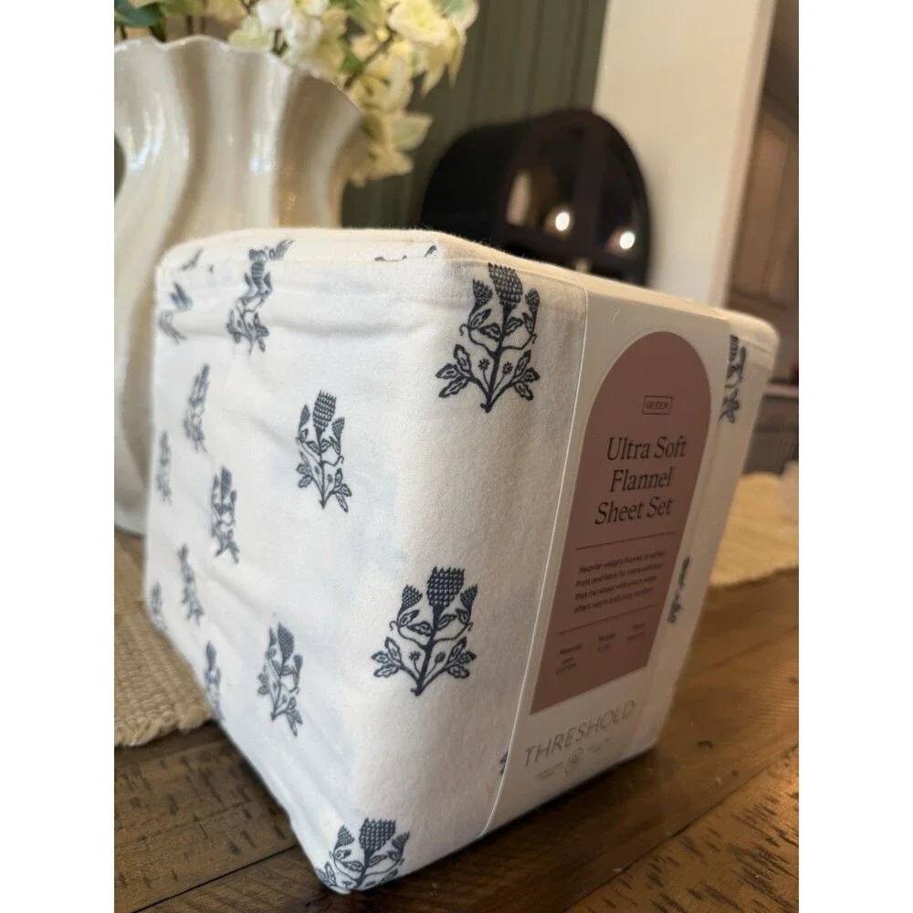 RARE Queen Ultra Soft Flannel Sheet Set Blue Woodblock - Threshold NEW